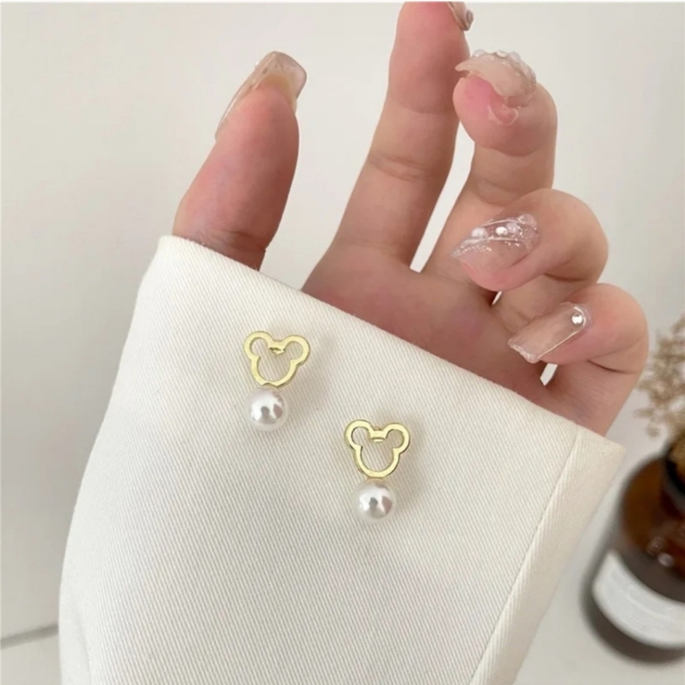 Mickey Mouse Elegant stud earrings design with exquisite hollow